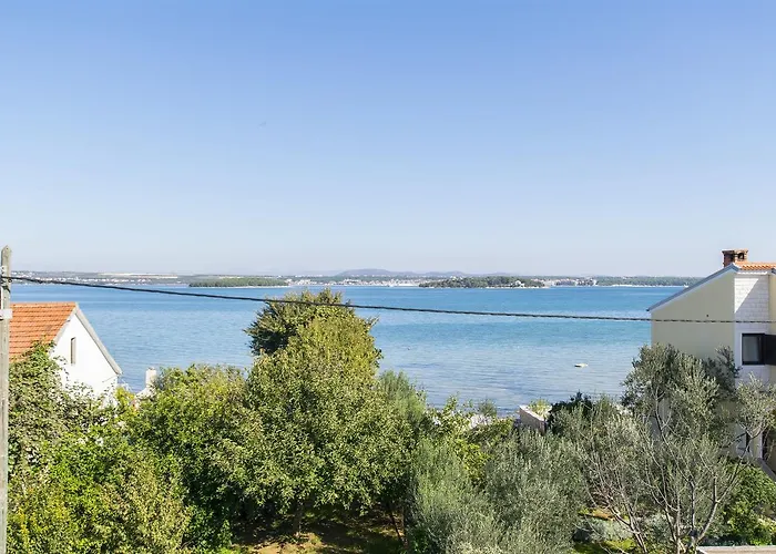 Irena 아파트 트콘